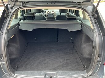 Dacia Logan MCV 0.9TCe Stepway - 10