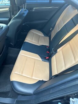 Mercedes C320CDI 4MATIC - 10