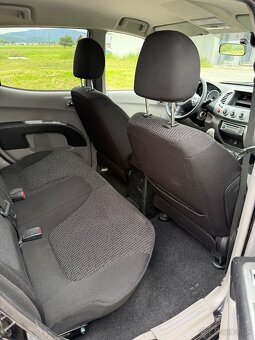 Mitsubishi l200 2,5 DID 131 kW - 10