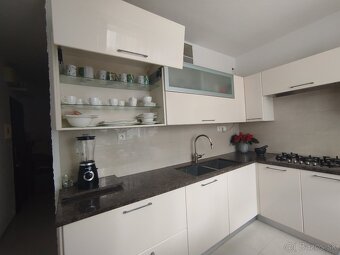 Predám trojizbový byt, 67,4 m2, Adam Trajan, Piešťany - 10