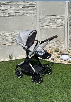 Cybex EOS LUX - 10