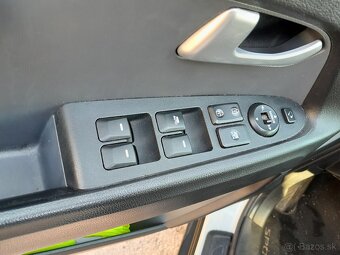 Kia Sportage 1.7 Crdi - 10