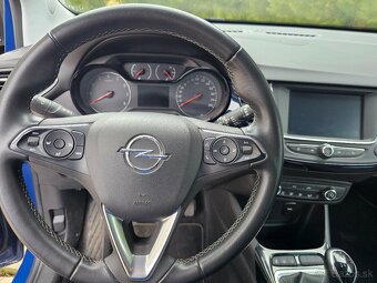 Opel Crossland X Combi 61kw Manuál 72 300km - 10