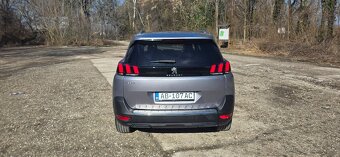 Peugeot 5008 7 miestne - 10