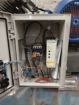 Štvorpiestový kompresor 60m³/h, 10bar, 500l - 10