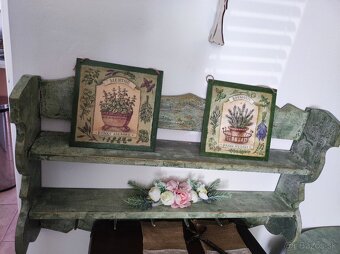 Okrúhly stôl, polička - 10