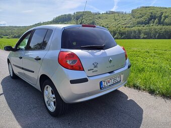 Predám Renault Clio 1,5 dci 63 kW, STK a EK do 24.10.2026 - 10