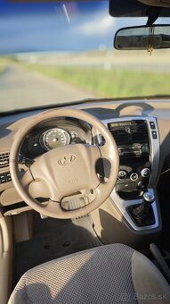 Hyundai Tucson 2.0 CRDi 4x4 - 10