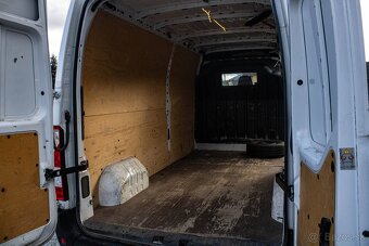 Renault Master 2.3 Diesel 107 kW, 6MT - 10