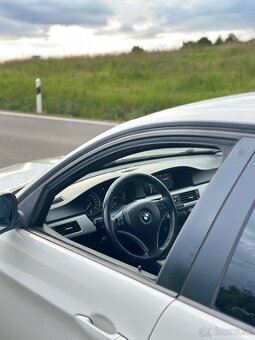 BMW 3 E90 320D facelift (vymenim) - 10