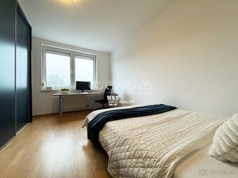 Drotárska cesta_4 izb. byt /122m2/ s garážovým státim, šatní - 10