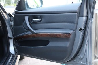 BMW E91 330xd 180kw - 10