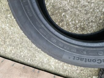4x letné pneu Continental 215/55 R17 - 10