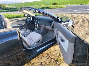 Volvo C70 D5 – spoľahlivý kabriolet s výkonným motorom - 10