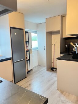 4 izbovy byt / firemný priestor - 10