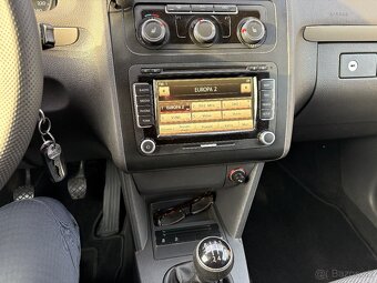 VW Touran 1,6 TDi 75 kW nová STK/EK Možná výmena - 10