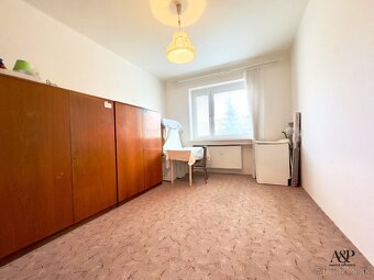 NA PREDAJ 3 IZB. BYT S BALKÓNOM, 78M2, CHEMICKÁ UL., BRATISL - 10