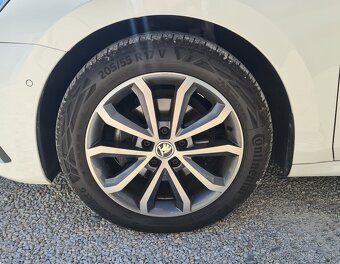 ŠKODA OCTAVIA COMBI 2.0 TDI STYLE DSG. - 10