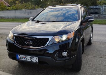 KIA Sorento - 10