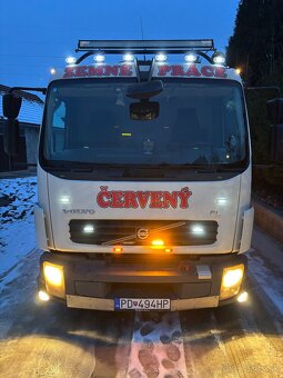 Trojstranny sklapač s hydralickou rukou VOLVO FL 240 - 10