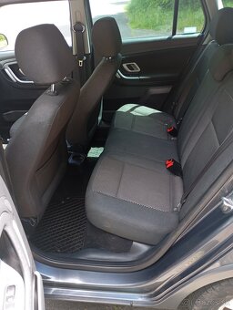 Škoda Fabia 2 scout 1.6 benzín LPG - 10
