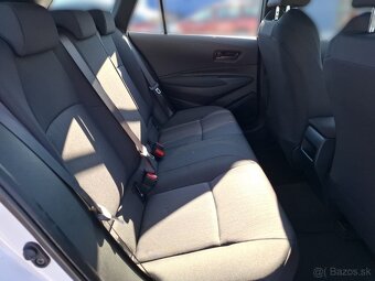 Toyota Corolla COMBI ACTIVE 1.8 Hybrid (140 k) e-CVT - 10