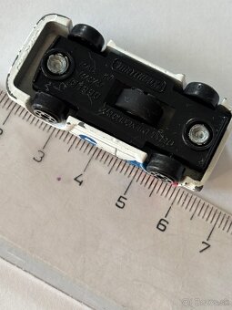 MATCHBOX retro a HOTWEELS - 10