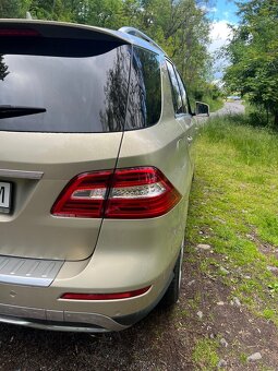 Mercedes benz ML350cdi - 10