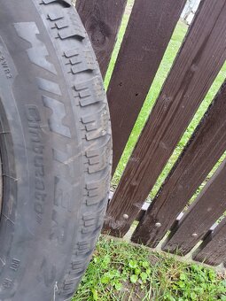 Predám zimné pneu Pirelli 205/60 R16 - 10
