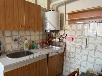 🏡 Na predaj veľkometrážny byt s balkónom - Nováky - 10