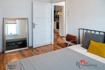 REZERVOVANÉ: Štýlový 2-izbový byt s historickým nádychom a u - 10