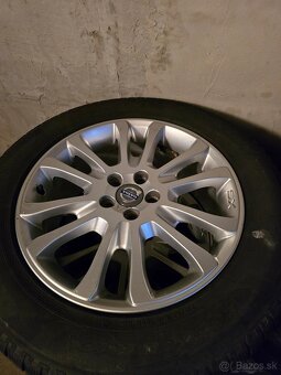 XC 60 2.4 D5 AWD(136kw) 4x4 - 10