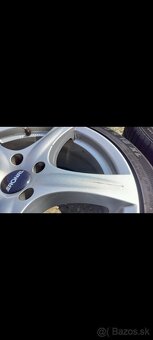 elektrony Toyota s pneumatikami - 10