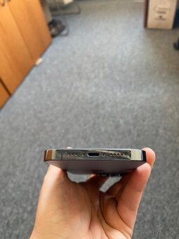 iPhone 13 Pro 256Gb 100% batéria - 10