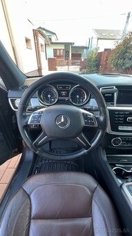 Mercedes GLE 250d 4Matic - 10