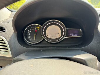 Renault Megane TCe Sport, 2 sady pneumatík, 67 585 km - 10
