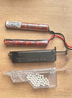 Ready to play full airsoft set – M4 + GBB pištoľ + výstroj - 10