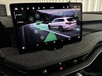 Škoda Superb 2.0TDI 142kW 4x4 Pano R19 - 10