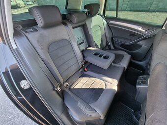 Volkswagen Golf Variant 2.0TDI Highline DSG za 11.900 € - 10