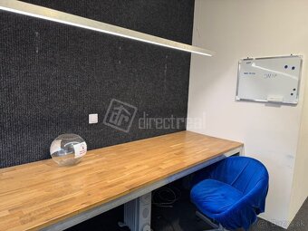 Nahrávacie štúdio, rádio, televízia, podcasty, influ… - 10