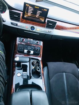 AUDI A8 - 10