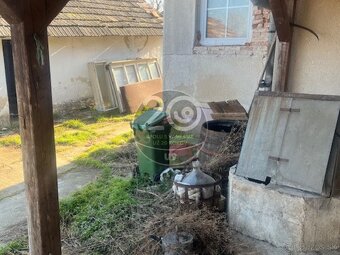 Dražba rodinného domu v obci Bruty okres Nové Zámky - 10