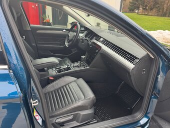 VW Passat 2.0 TDI EXCLUSIVE 110 KW DSG 10/2021 - 10
