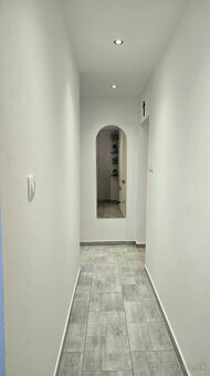 2i byt s možnosťou prerobenia na 3iz.; investičný potenciál - 10