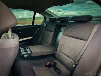 BMW e90 320D 120kw 2006 6st. automat - 10