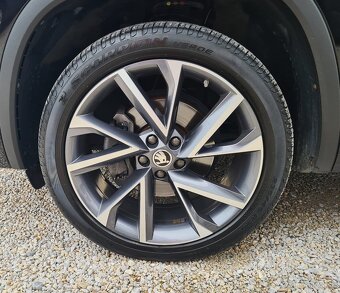 ŠKODA KODIAQ 2.0 TDI SCR SPORTLINE DSG 4X4 - 10