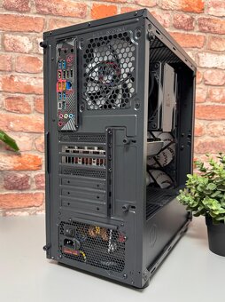 Ryzen 5 8400F\16GB\RTX 3070\SSD\850W Zdroj - 10