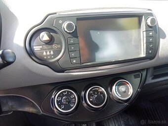 Toyota yaris - 10