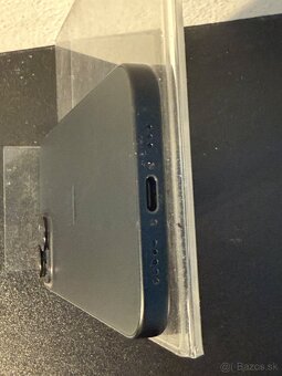 Predám Apple iPhone 15 256GB Black Bežné známky - 10