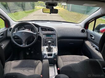 Predam Peugeot 5008 7 mistne , r.v 2010, 2.0 diesel 110KW - 10